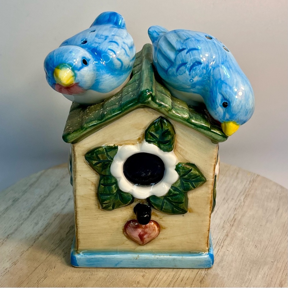 Alco Ceramic Bird House Blue Birds Sitting Salt and Pepper Shakers